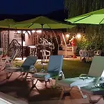 Vila Serena